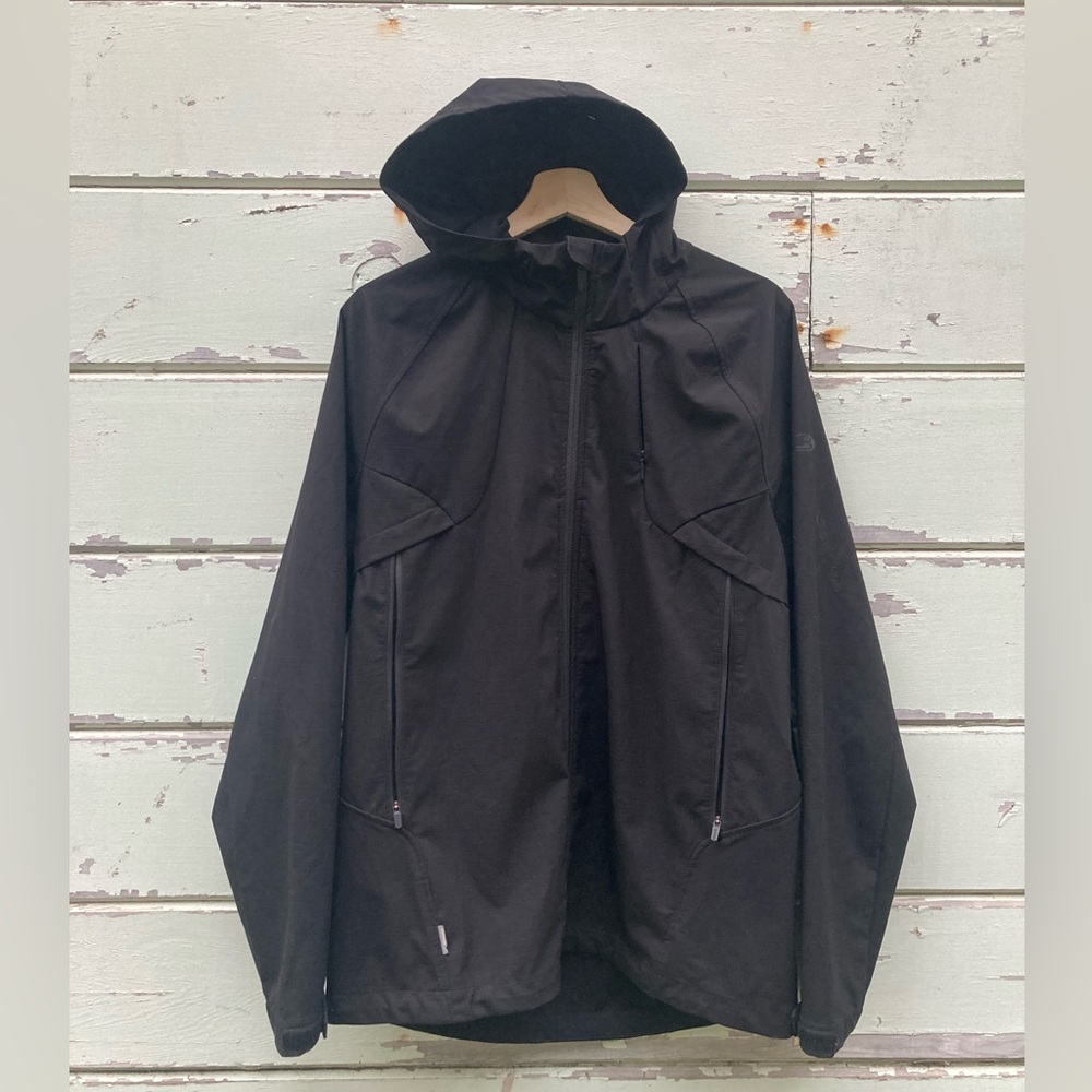 Men’s Icebreaker Merino Hooded Jacket size Large